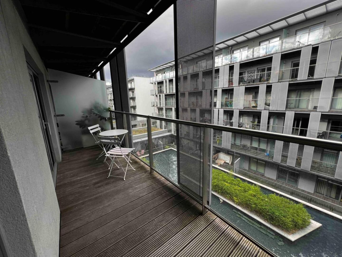 Ferienwohnung Stylish 1-Bed Flat With Sofa-Bed In London Exterior foto
